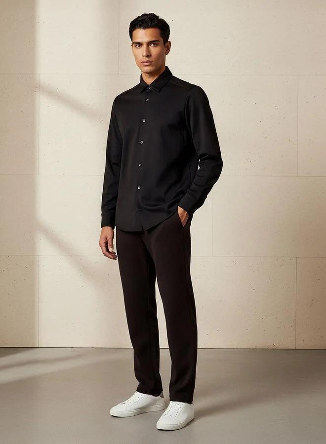 ايكونيك Iconic Men Slim Fit Collared Seamless Long Sleeve Shirt